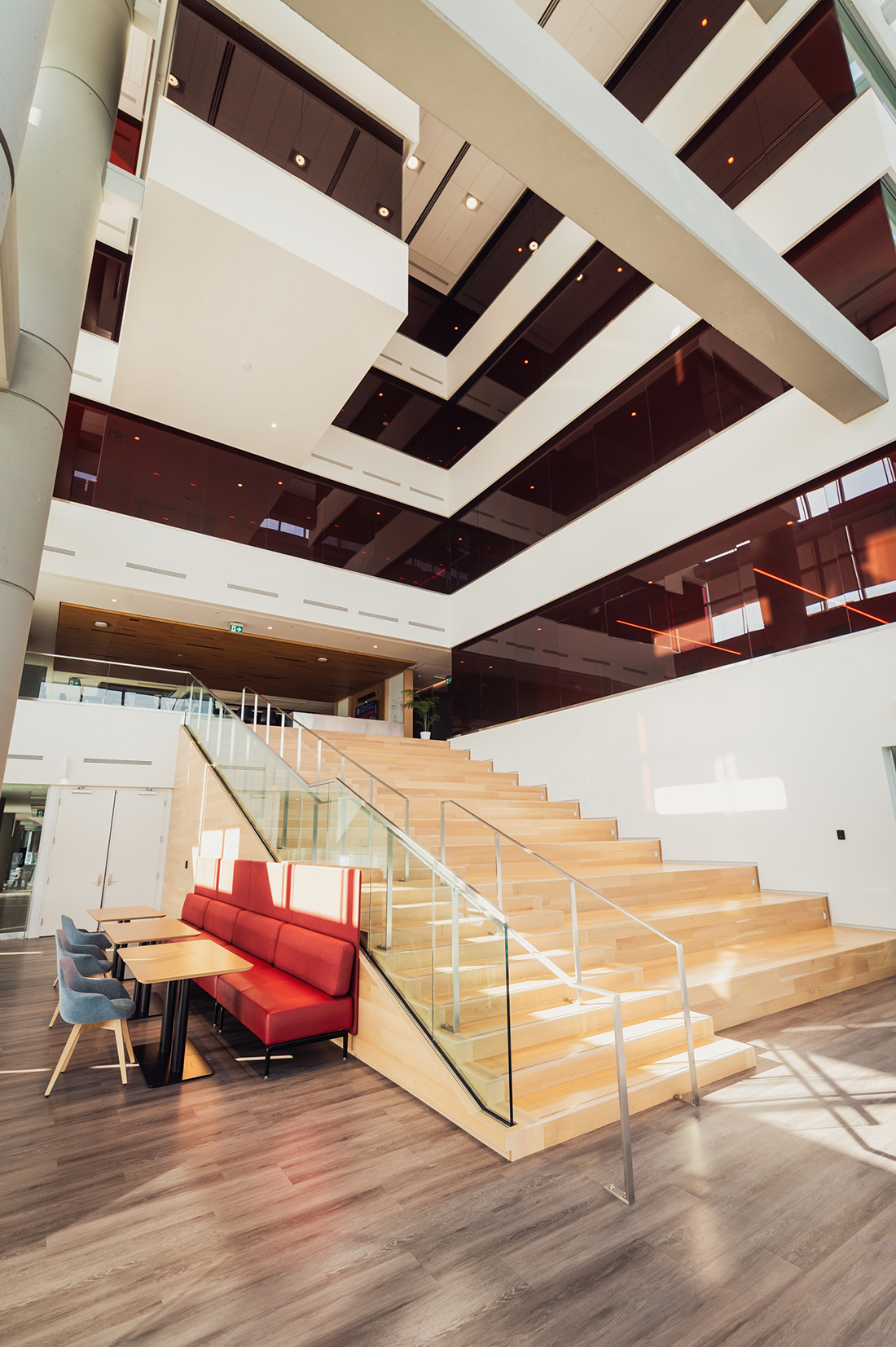 Place Banque Nationale Agora 2 - Crédit Maxime Côté, photographe